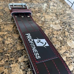 Profitness genuine workout leather belt! Lift weights with this secure belt!